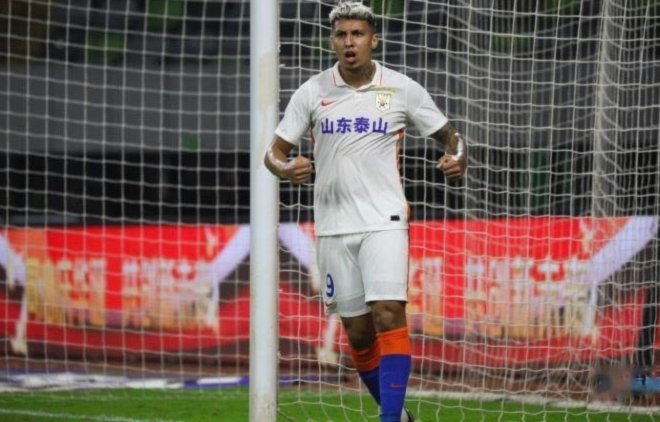 鲁媒：泰山前场三叉戟已证明无法共存，高薪使其已成包袱