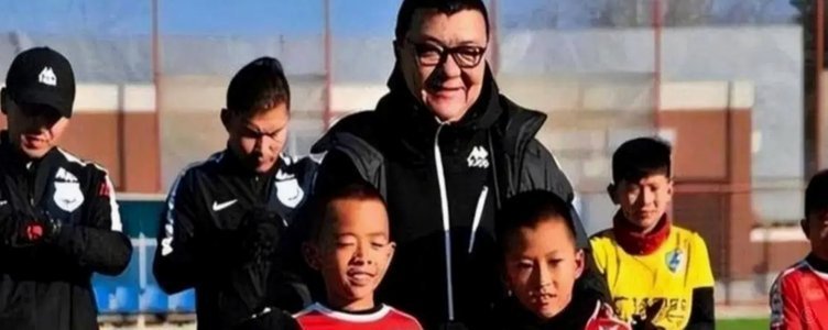 关于董路和小将们的关系，